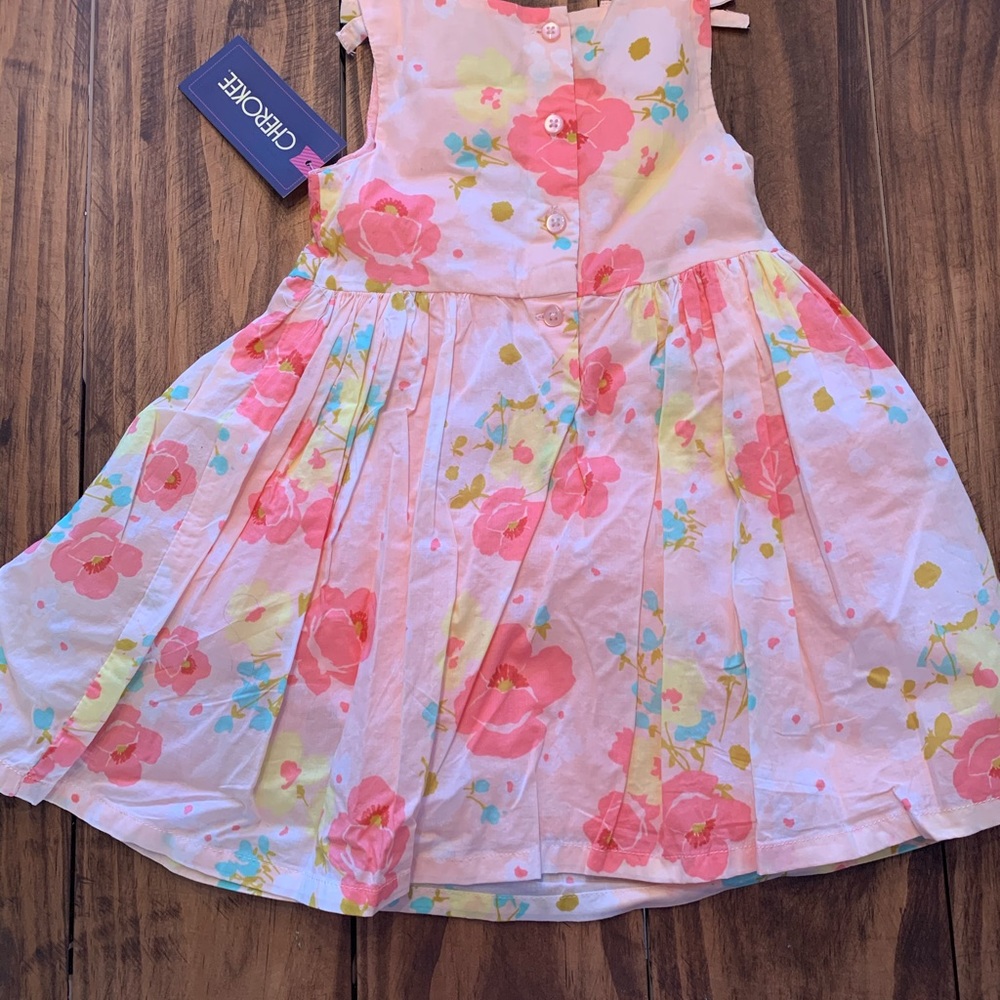 Cherokee spring/summer dress - Picture 2 of 2
